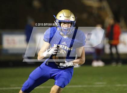 Thumbnail 2 in Brentwood vs. Ravenwood (TSSAA 6A D1 Quarterfinal) photogallery.