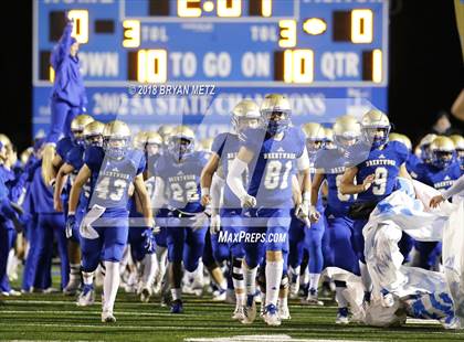 Thumbnail 3 in Brentwood vs. Ravenwood (TSSAA 6A D1 Quarterfinal) photogallery.
