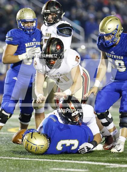 Thumbnail 3 in Brentwood vs. Ravenwood (TSSAA 6A D1 Quarterfinal) photogallery.