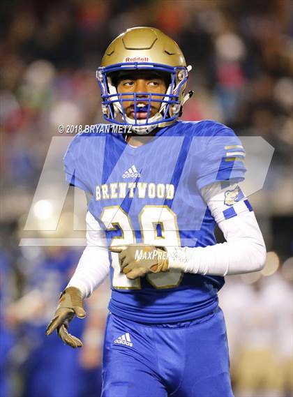 Thumbnail 1 in Brentwood vs. Ravenwood (TSSAA 6A D1 Quarterfinal) photogallery.