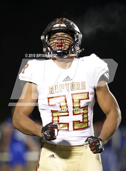 Thumbnail 3 in Brentwood vs. Ravenwood (TSSAA 6A D1 Quarterfinal) photogallery.