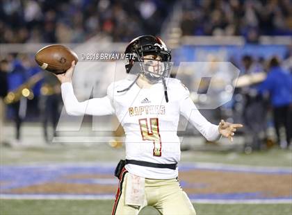 Thumbnail 2 in Brentwood vs. Ravenwood (TSSAA 6A D1 Quarterfinal) photogallery.