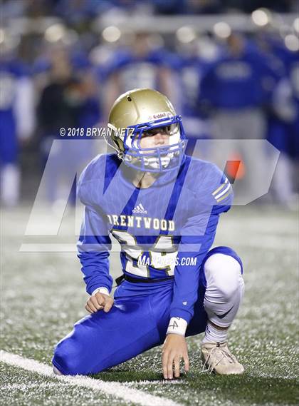 Thumbnail 2 in Brentwood vs. Ravenwood (TSSAA 6A D1 Quarterfinal) photogallery.