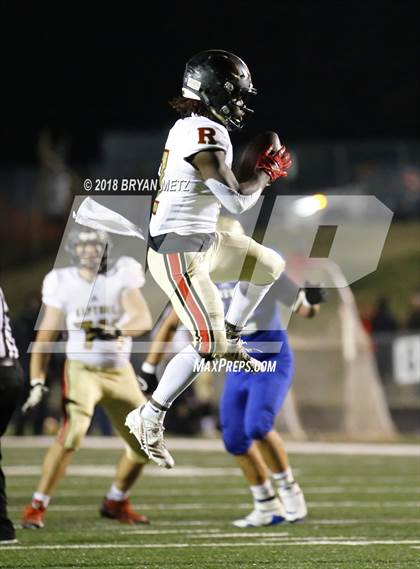 Thumbnail 1 in Brentwood vs. Ravenwood (TSSAA 6A D1 Quarterfinal) photogallery.