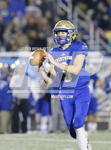 Thumbnail 2 in Brentwood vs. Ravenwood (TSSAA 6A D1 Quarterfinal) photogallery.