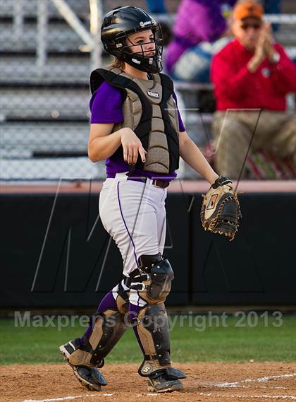 Thumbnail 1 in Little Cypress-Mauriceville vs Ridge Point (UIL 4A Region 3 Semifinal) photogallery.