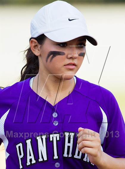 Thumbnail 1 in Little Cypress-Mauriceville vs Ridge Point (UIL 4A Region 3 Semifinal) photogallery.