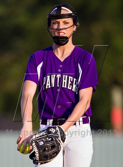 Thumbnail 3 in Little Cypress-Mauriceville vs Ridge Point (UIL 4A Region 3 Semifinal) photogallery.