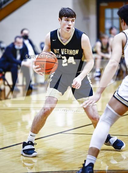 Thumbnail 3 in Mt. Vernon  @ Noblesville photogallery.