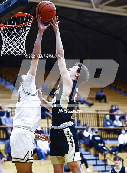 Thumbnail 2 in Mt. Vernon  @ Noblesville photogallery.