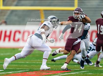Thumbnail 3 in Cinco Ranch vs. Cy-Ridge (UIL 6A Quarterfinal) photogallery.