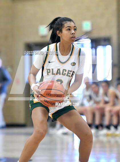 Thumbnail 2 in Valley Christian vs. Placer (Sutter Tournament) photogallery.