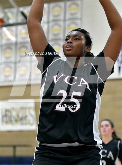 Thumbnail 1 in Valley Christian vs. Placer (Sutter Tournament) photogallery.