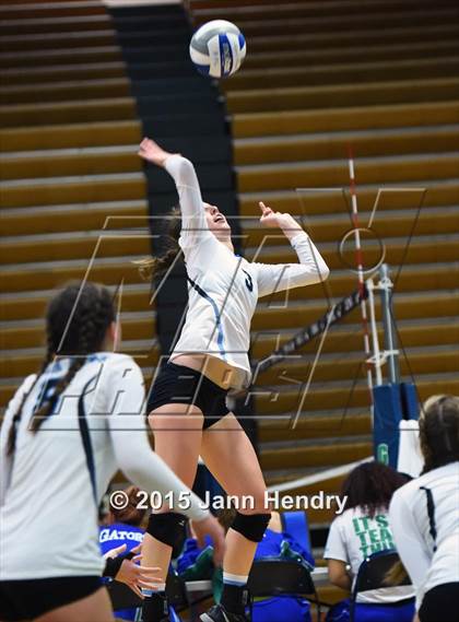 Thumbnail 1 in Villa Park vs. 'Iolani (Durango Fall Classic) photogallery.