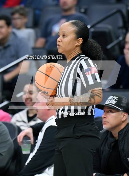 Thumbnail 3 in Atwater vs. Christian Brothers (CIF SJS D2 Final) photogallery.