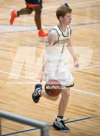 Thumbnail 3 in Brandeis vs. O'Connor photogallery.