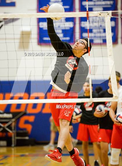 Thumbnail 3 in Tucson High Magnet School vs. Red Mountain (Westwood Invitational Tournament) photogallery.