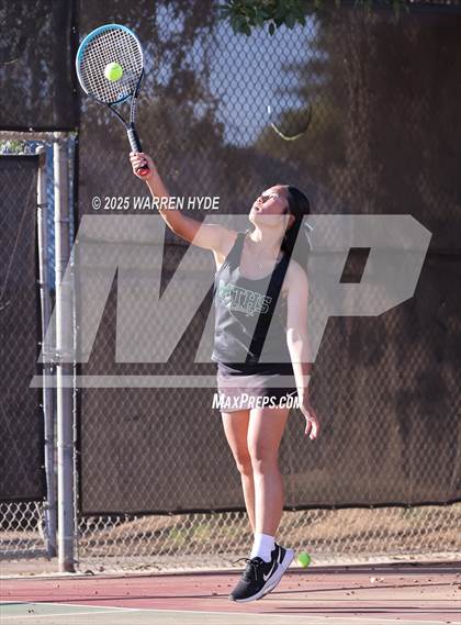 Thumbnail 1 in Monterey Trail @ Elk Grove photogallery.