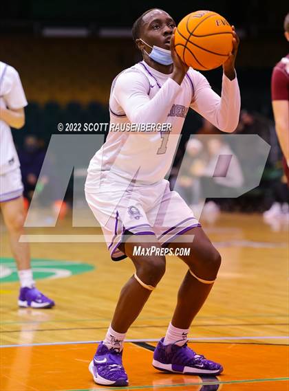 Thumbnail 3 in Catholic Central vs. Fonda-Fultonville photogallery.