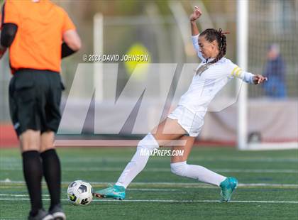 Thumbnail 2 in Chaparral @ Fossil Ridge (CHSAA 5A Round 2) photogallery.