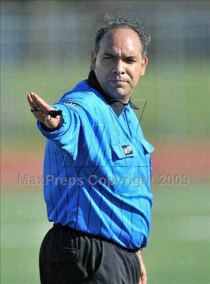 Thumbnail 3 in Poteet vs. W. Mesquite (Class 4A, Region II semifinals) photogallery.