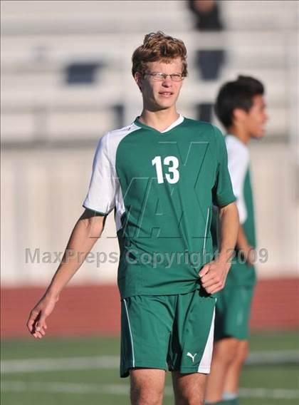 Thumbnail 1 in Poteet vs. W. Mesquite (Class 4A, Region II semifinals) photogallery.