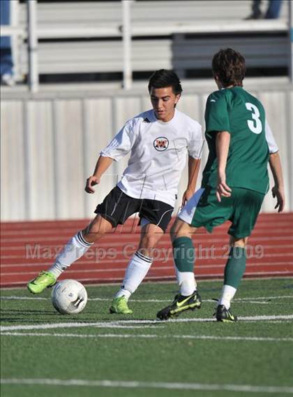 Thumbnail 3 in Poteet vs. W. Mesquite (Class 4A, Region II semifinals) photogallery.