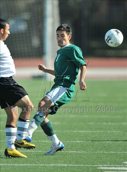 Thumbnail 1 in Poteet vs. W. Mesquite (Class 4A, Region II semifinals) photogallery.