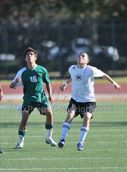 Thumbnail 1 in Poteet vs. W. Mesquite (Class 4A, Region II semifinals) photogallery.