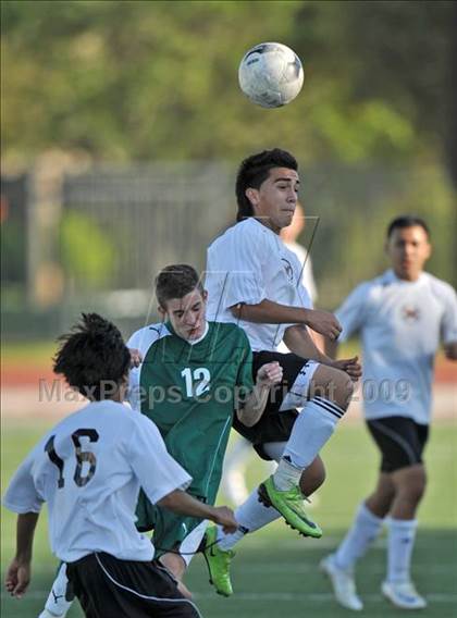 Thumbnail 3 in Poteet vs. W. Mesquite (Class 4A, Region II semifinals) photogallery.