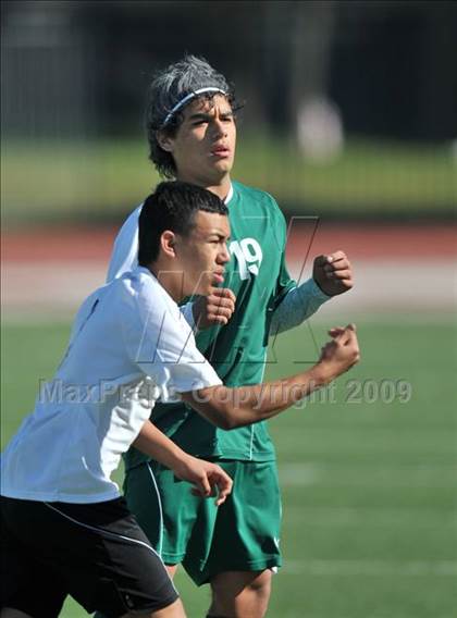 Thumbnail 3 in Poteet vs. W. Mesquite (Class 4A, Region II semifinals) photogallery.