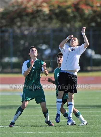 Thumbnail 3 in Poteet vs. W. Mesquite (Class 4A, Region II semifinals) photogallery.