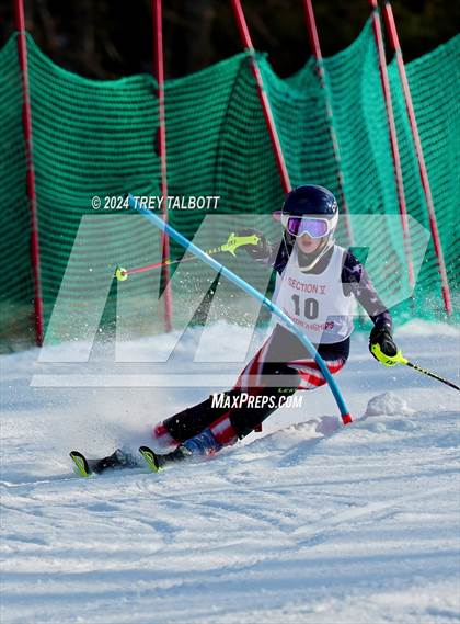 Thumbnail 2 in NYSPHSAA Section V Class A & B Slalom Final (Second Run) photogallery.