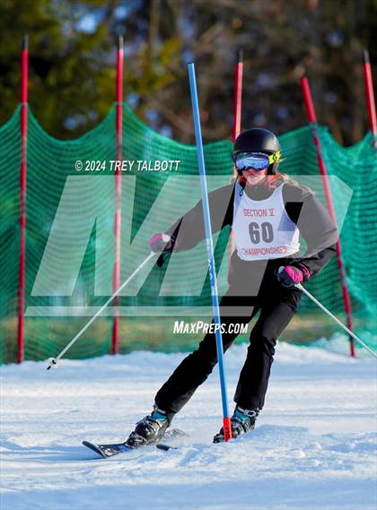 Thumbnail 3 in NYSPHSAA Section V Class A & B Slalom Final (Second Run) photogallery.