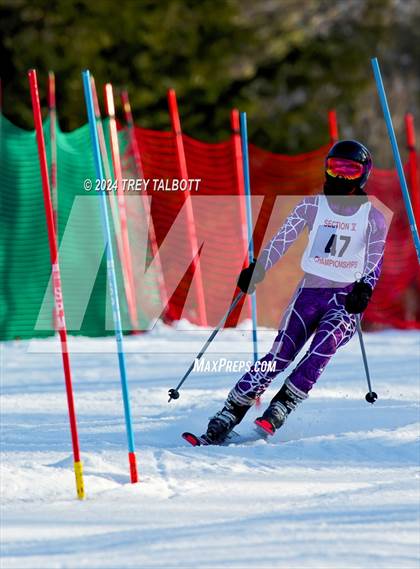 Thumbnail 1 in NYSPHSAA Section V Class A & B Slalom Final (Second Run) photogallery.