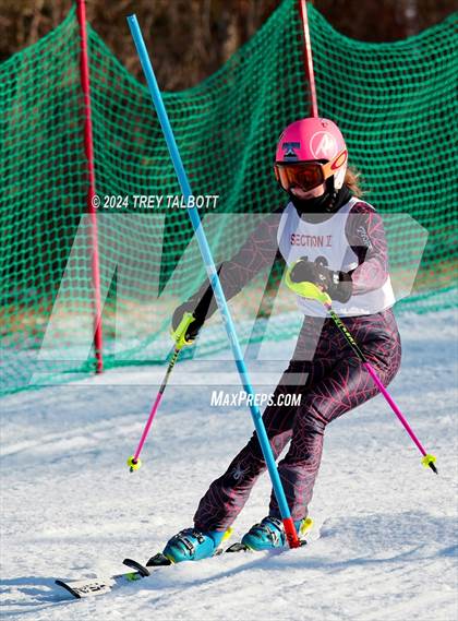 Thumbnail 3 in NYSPHSAA Section V Class A & B Slalom Final (Second Run) photogallery.