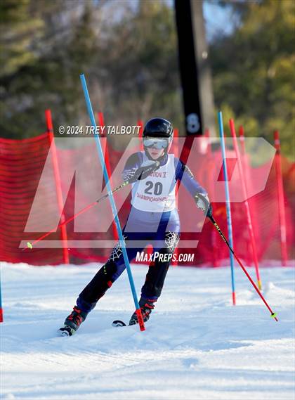 Thumbnail 1 in NYSPHSAA Section V Class A & B Slalom Final (Second Run) photogallery.