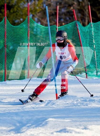 Thumbnail 2 in NYSPHSAA Section V Class A & B Slalom Final (Second Run) photogallery.