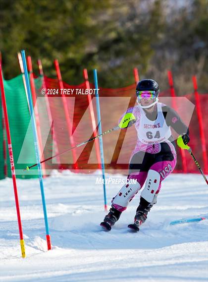 Thumbnail 3 in NYSPHSAA Section V Class A & B Slalom Final (Second Run) photogallery.