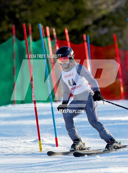 Thumbnail 3 in NYSPHSAA Section V Class A & B Slalom Final (Second Run) photogallery.