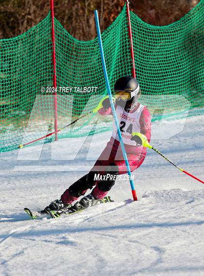 Thumbnail 3 in NYSPHSAA Section V Class A & B Slalom Final (Second Run) photogallery.