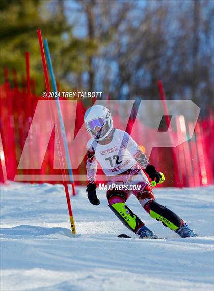 Thumbnail 2 in NYSPHSAA Section V Class A & B Slalom Final (Second Run) photogallery.