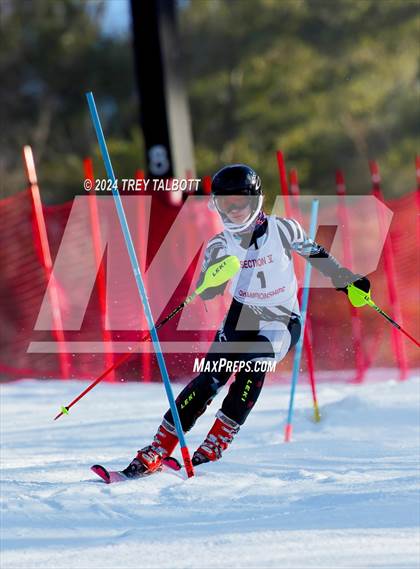 Thumbnail 1 in NYSPHSAA Section V Class A & B Slalom Final (Second Run) photogallery.
