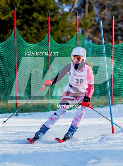 Thumbnail 3 in NYSPHSAA Section V Class A & B Slalom Final (Second Run) photogallery.