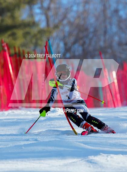 Thumbnail 3 in NYSPHSAA Section V Class A & B Slalom Final (Second Run) photogallery.