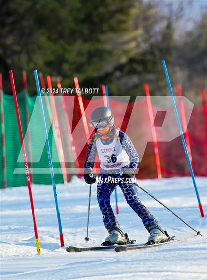 Thumbnail 2 in NYSPHSAA Section V Class A & B Slalom Final (Second Run) photogallery.