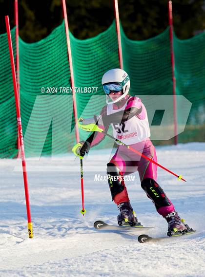 Thumbnail 1 in NYSPHSAA Section V Class A & B Slalom Final (Second Run) photogallery.