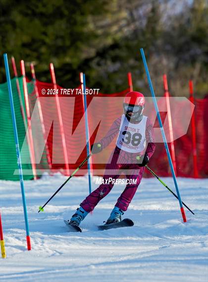 Thumbnail 3 in NYSPHSAA Section V Class A & B Slalom Final (Second Run) photogallery.