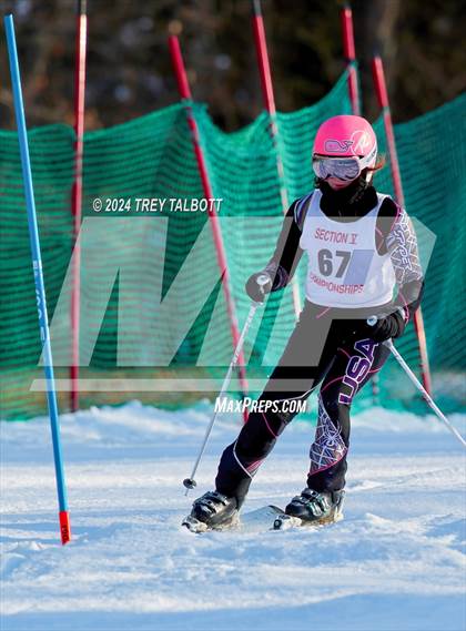 Thumbnail 3 in NYSPHSAA Section V Class A & B Slalom Final (Second Run) photogallery.