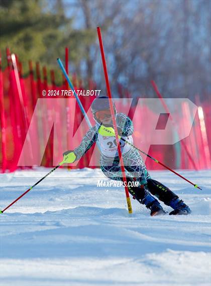 Thumbnail 1 in NYSPHSAA Section V Class A & B Slalom Final (Second Run) photogallery.